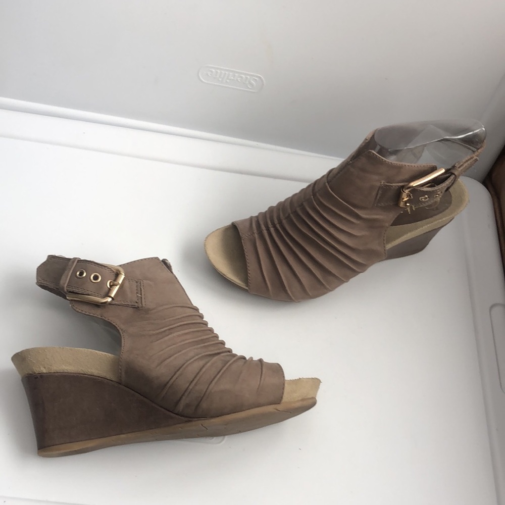 Carthies QUALITY leather COMFORT Wedges sandals